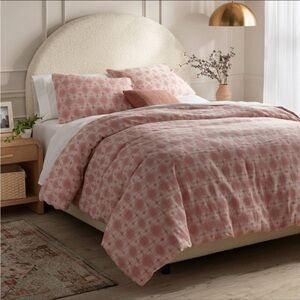 NWT Full/Queen Yarn Dye Ikat Duvet Cover and Sham Set Ivory/Mauve - Threshold